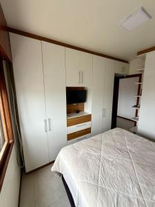 Apto de 01 dormitório com box, próximo a praia e ao centro