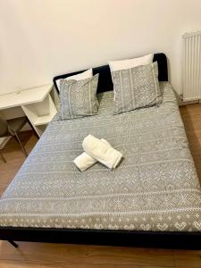 réf rog Chambre Privée dans une villa partagée