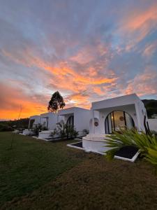 Hideout Kintamani and Hot Spring