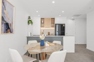 Stylish Woden 2BR, Near Hospital, CIT, Westfield