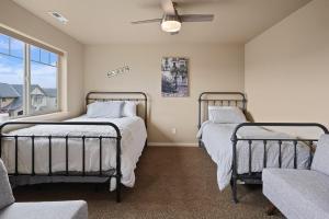 Sunny Days 30 Day Minimum home