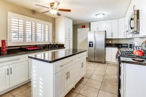 Family-Friendly El Paso Home Near Parks and Malls!