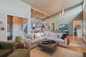 Buckler 30 Days Minimum home