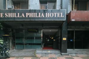 The Shilla Philia Hotel by RedDoorz