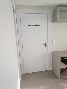 Suite privada en Four Seasons Residence monoambiente