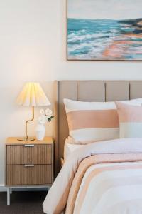 Family Oasis near Watergardens Parking