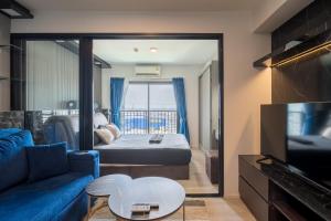 NEU 1Bdrnear Airport Pool Gym Mega Bangna