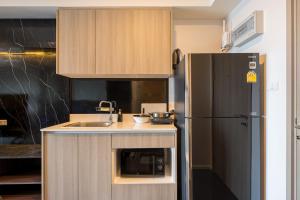 NEU 1Bdrnear Airport Pool Gym Mega Bangna