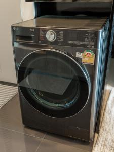 NEU 1Bdrnear Airport Pool Gym Mega Bangna