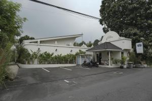 Kanjeng Heritage Villa by Raminten