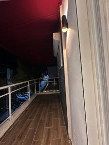 Modern villa with pool andcomforts