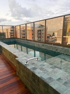 Flat Moderno a 100m da Praia do Bessa