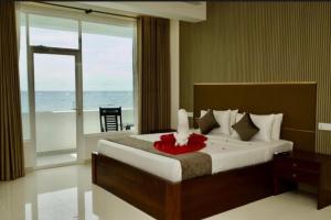 Sevenra Grand Beach Hotel