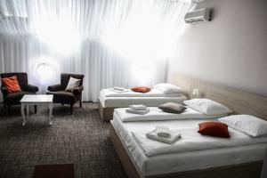 Comfort Two-Bedroom Apartment room in Hotel Story
