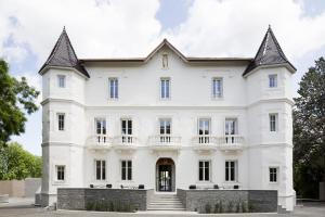 B&B / Chambres d'hotes Chateau Autignac : photos des chambres
