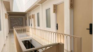 CIKOMI KOSTEL Syariah By Hans Management