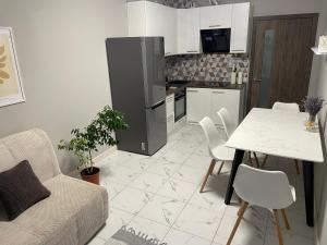 ПОМЕШКАННЯ на площі Польський ринок