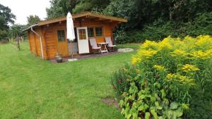 Double Room with Garden View room in B&B Symphony