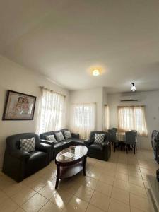 Hannah & Neils Place-Panglao