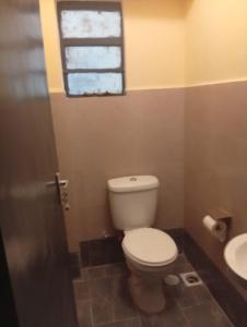 Wattas Haven 2BR Apartment In Makasembo, Kisumu