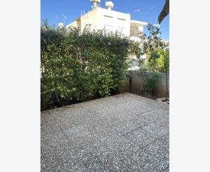 Artistic home by the beach