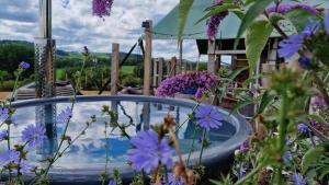 Hakuna Matata Safari Lodge - Sublime, off-grid digital detox with hot tub