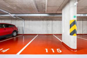 Prague Days - 1BDR Apt w Balcony & Garage & 250 Mbs WiFi