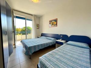 Flat in a residence with shared pool