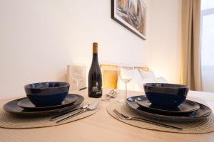 CABAnA I new I AC I URBAN - MOON