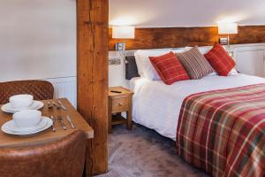 Westwood Boutique Aparthotel by Birch Stays