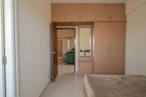 HomeSlice Manor - Premium Apartment in Whitefield