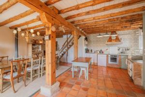 La Casa Del Herrero - Requijada