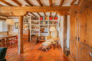 La Casa Del Herrero - Requijada