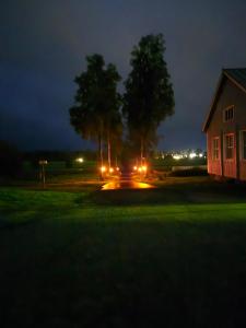 Hirsi koulun jumppasalin yksiö