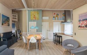 Stunning Home In Rødby With Wifi