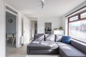 Spacious 2br Near Queens Uni & City Centre