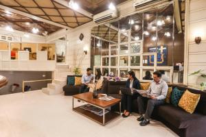 FabHotel Darshan Tower