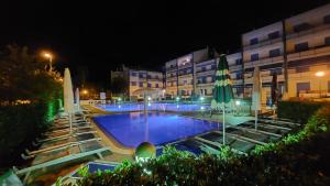 Luminous flat with balcony