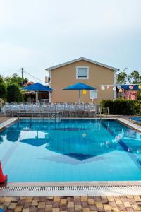 Villa Eleni Holidays Resort - Exclusive Pool near Beach