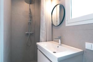 Honey studio at Kypseli