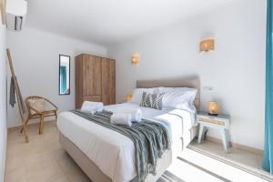 Casa do Lobo - 2 BR villa in Carvoeiro - Pool & Private Parking