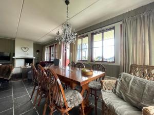 Nice And Central With Terrace