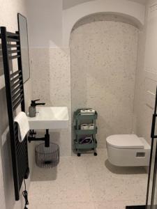 Vienne City Apartment Crown 6