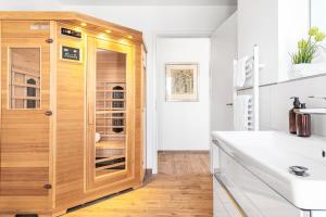 Admirals Cabin