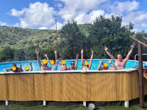 DIMORA IL CAMALEONTE country apartments with pool