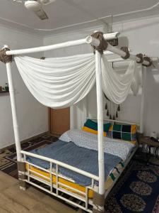 Friend circle cafe and homestay dharamsala