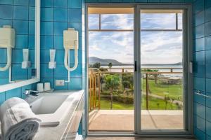 Hotel & Village Baia di Conte img60