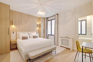 Pick A Flats Apartment in Montorgueil - Rue Saint Sauveur