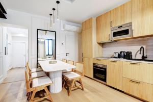 Pick A Flats Apartment in Montorgueil - Rue Saint Sauveur