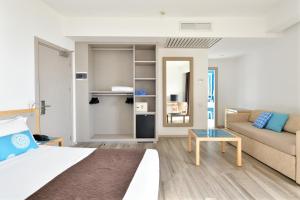 Hotel & Village Baia di Conte img87